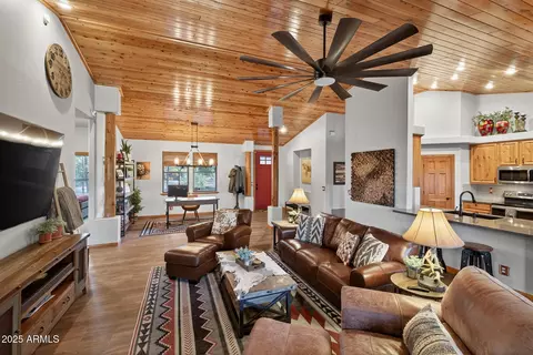 Living - 4240 W Sugar Pine Loop, Show Low, AZ 85901 photo 3 of 3