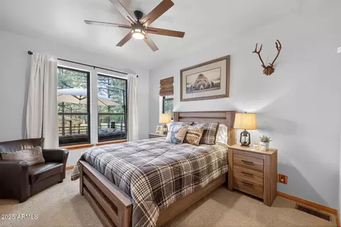 Bedroom - 4240 W Sugar Pine Loop, Show Low, AZ 85901 photo 4 of 5
