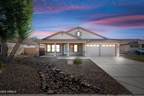 Exterior - 3471 E Fairview St, Gilbert, AZ 85295 photo 9 of 10