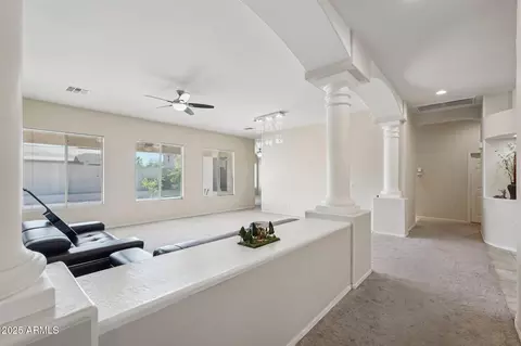 Entry Way - 2515 W Minton St, Phoenix, AZ 85041 photo 2 of 4