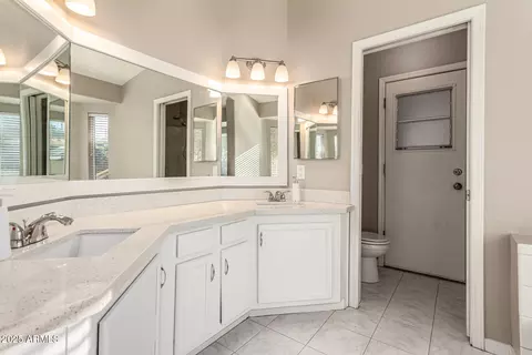 Bath - 11802 S 46th St, Phoenix, AZ 85044 photo 1 of 4