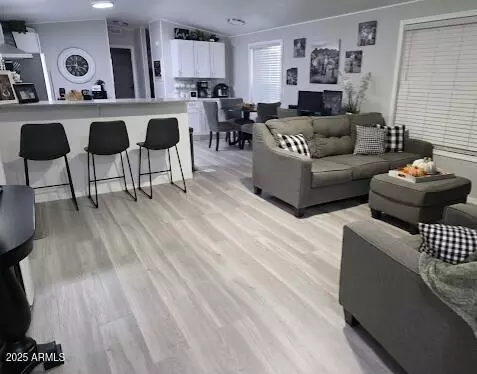 9539 E Arbor Cir, Mesa, AZ 85208 photo 6