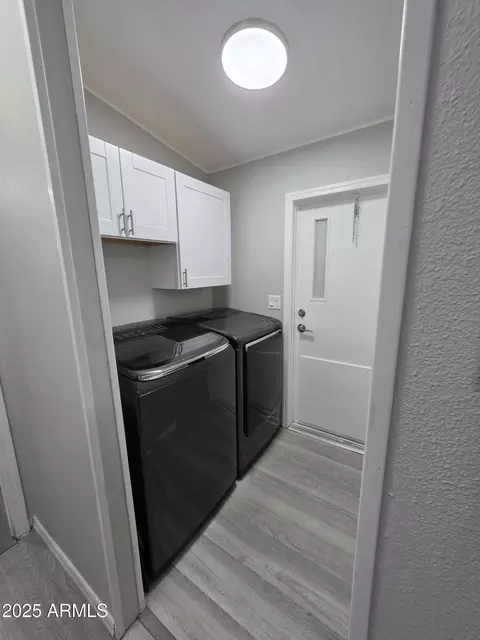 9539 E Arbor Cir, Mesa, AZ 85208 photo 12