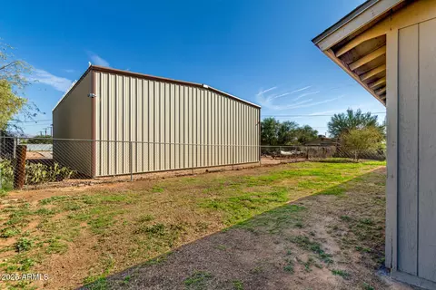 Exterior - 301 S Elmont Dr, Apache Junction, AZ 85120 photo 6 of 8