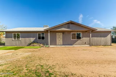 301 S Elmont Dr, Apache Junction, AZ 85120