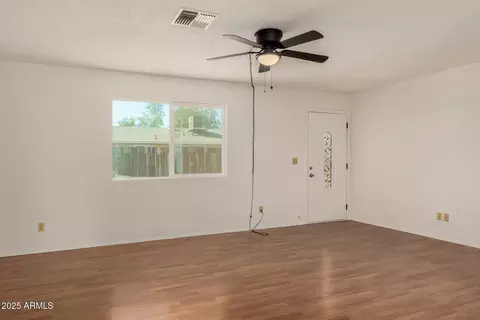 Living - 301 S Elmont Dr, Apache Junction, AZ 85120 photo 3 of 4