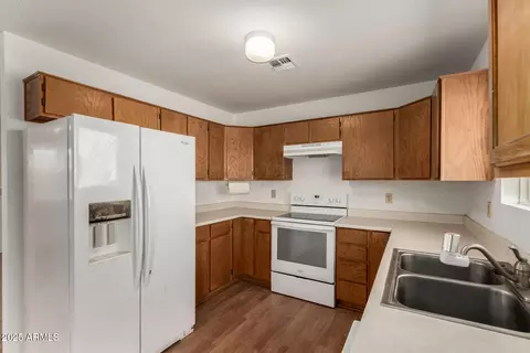 Kitchen - 301 S Elmont Dr, Apache Junction, AZ 85120 photo 2 of 3