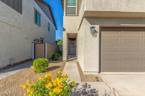 Exterior - 9434 E Supernova Dr, Mesa, AZ 85212 photo 3 of 8