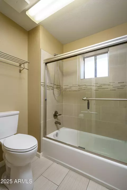 Bath - 8230 E Navarro Ave, Mesa, AZ 85209 photo 2 of 3