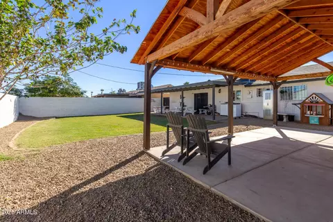 Exterior - 1702 E Chambers St, Phoenix, AZ 85040 photo 8 of 8