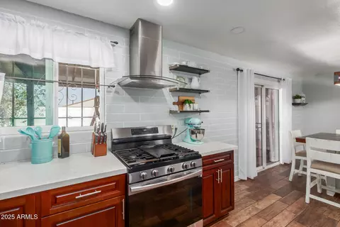 Kitchen - 1702 E Chambers St, Phoenix, AZ 85040 photo 4 of 4