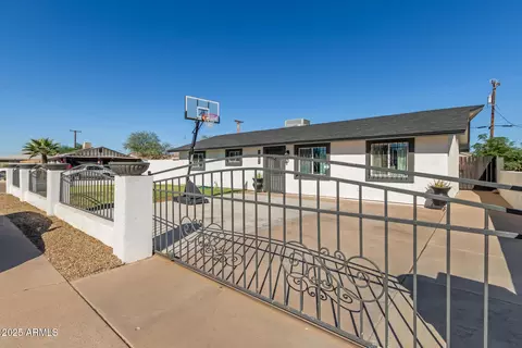Other - 1702 E Chambers St, Phoenix, AZ 85040 photo 2 of 9