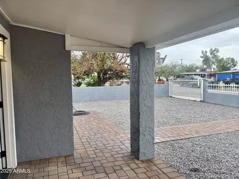 Exterior - 6420 S 4th Ave, Phoenix, AZ 85041 photo 4 of 14