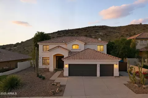 238 W Mountain Sky Ave, Phoenix, AZ 85045