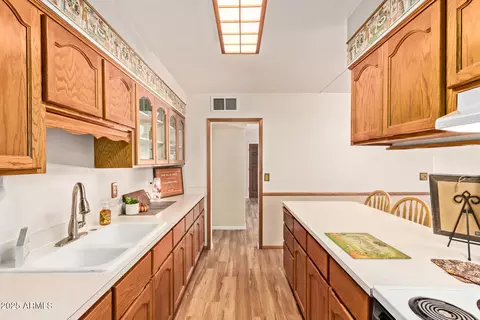 Kitchen - 120 S Sahuaro Dr, Gilbert, AZ 85233 photo 3 of 3