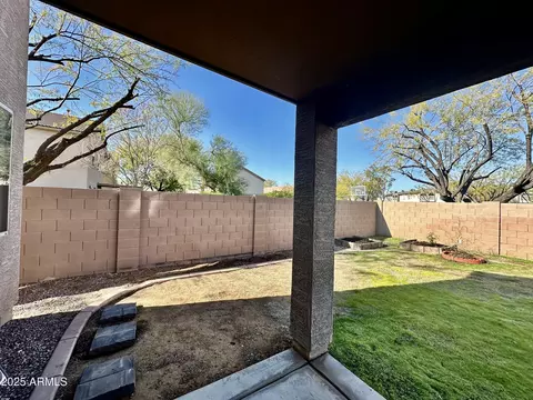 Exterior - 4046 E Saint John Rd, Phoenix, AZ 85032 photo 4 of 4