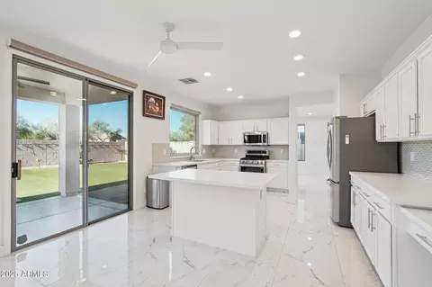 25426 N Hackberry Dr, Phoenix, AZ 85083 photo 15