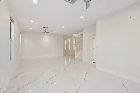 25426 N Hackberry Dr, Phoenix, AZ 85083 photo 8