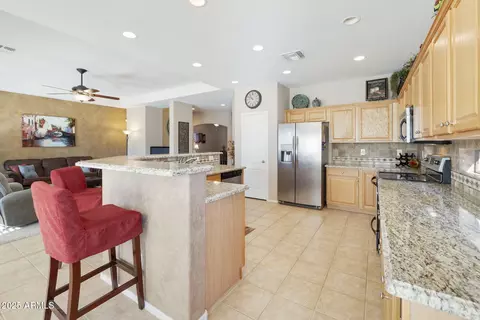 Kitchen - 10335 E Posada Ave, Mesa, AZ 85212 photo 2 of 5