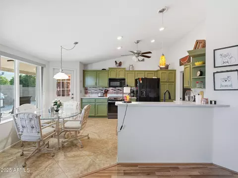 Kitchen - 7953 E Milagro Ave, Mesa, AZ 85209 photo 2 of 6