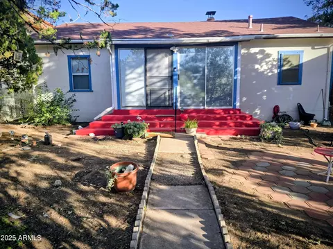 110 Arizona St, Bisbee, AZ 85603