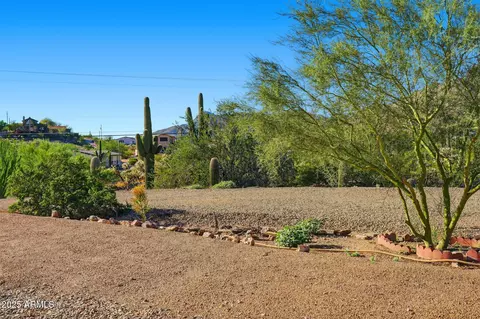 796 W Moon Vista St, Apache Junction, AZ 85120 photo 2