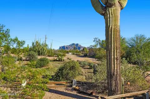 796 W Moon Vista St, Apache Junction, AZ 85120 photo 11