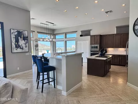 Kitchen - 7637 E Tasman Cir, Mesa, AZ 85207 photo 2 of 10