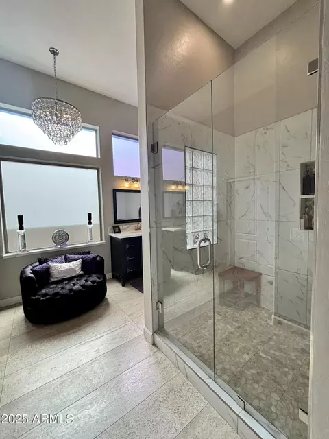 Bath - 7637 E Tasman Cir, Mesa, AZ 85207 photo 2 of 12