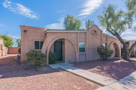 4438 E Hubbell St #28, Phoenix, AZ 85008