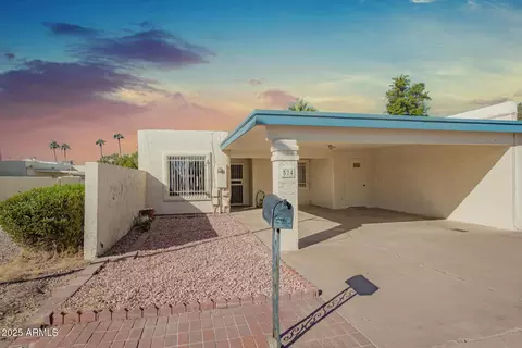 524 N Beverly St, Chandler, AZ 85225