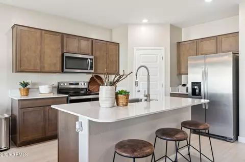 Kitchen - 23968 W Pima St, Buckeye, AZ 85326 photo 3 of 5