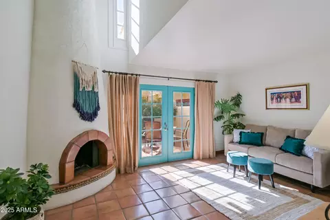 6150 N Scottsdale Rd #1, Paradise Valley, AZ 85253
