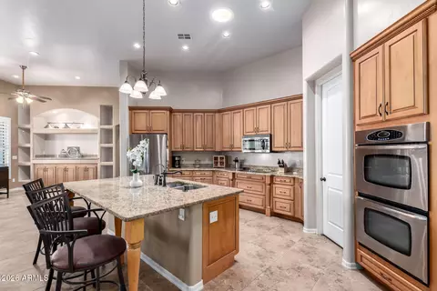 25234 W Blue Sky Dr, Wittmann, AZ 85361