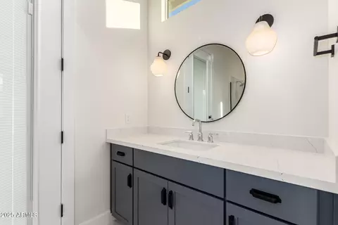 Bath - 1645 E Minton St, Mesa, AZ 85203 photo 5 of 5