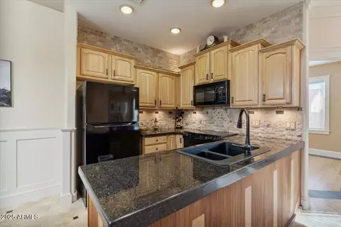 Kitchen - 9718 E Boston St, Mesa, AZ 85207 photo 2 of 2