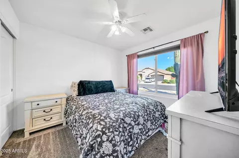 Bedroom - 2425 W Hedgehog Pl, Phoenix, AZ 85085 photo 4 of 7