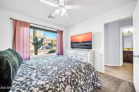Bedroom - 2425 W Hedgehog Pl, Phoenix, AZ 85085 photo 5 of 7