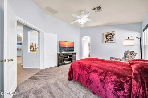 Bedroom - 2425 W Hedgehog Pl, Phoenix, AZ 85085 photo 1 of 7