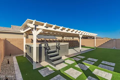 3266 E Wild Dr, San Tan Valley, AZ 85143