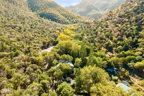 29 E Ramsey Canyon Rd, Hereford, AZ 85615