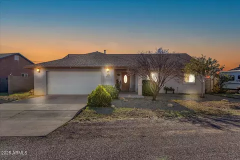 257 E Walnut St, Safford, AZ 85546