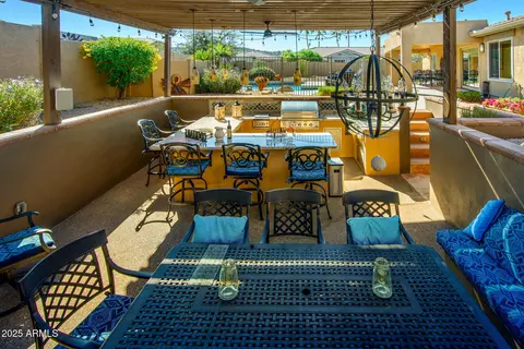 11225 S Indian Wells Dr, Goodyear, AZ 85338