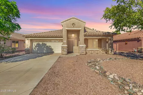 648 E Mule Train Trl, San Tan Valley, AZ 85143
