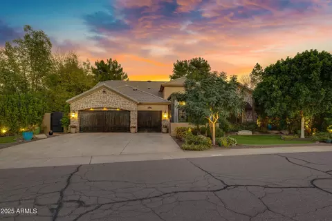 Exterior - 7745 S Juniper St, Tempe, AZ 85284 photo 9 of 21