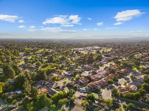 View/Area - 7745 S Juniper St, Tempe, AZ 85284 photo 5 of 6