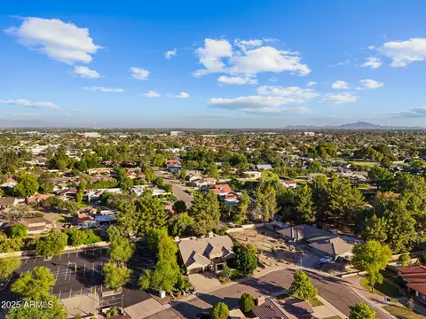 View/Area - 7745 S Juniper St, Tempe, AZ 85284 photo 4 of 6
