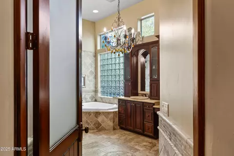Bath - 7745 S Juniper St, Tempe, AZ 85284 photo 3 of 6