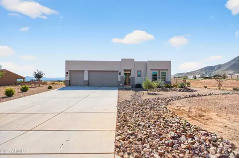 6736 E Vaquero Cir, Hereford, AZ 85615