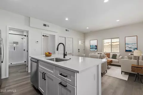 Kitchen - 809 N 10th Ave, Phoenix, AZ 85007 photo 5 of 5